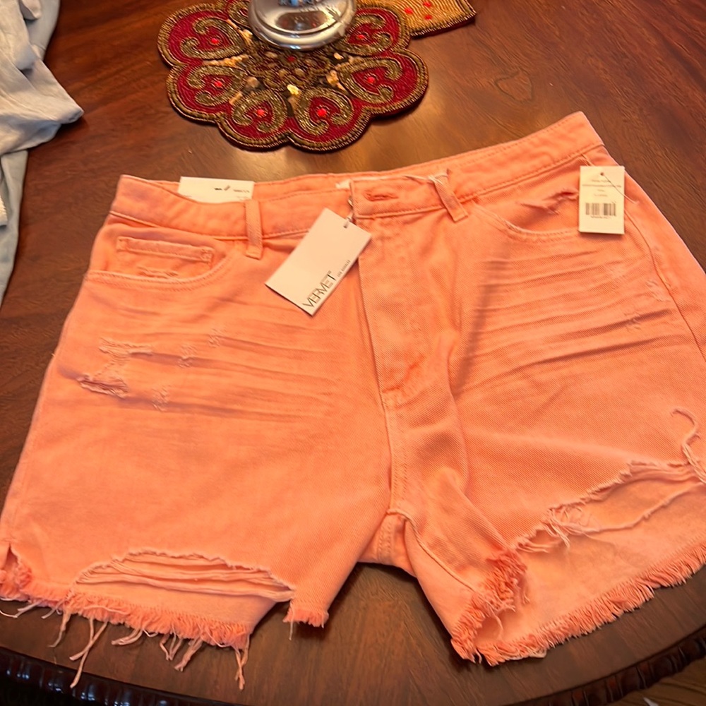 Vervet frayed shorts new with tags high rise shorts